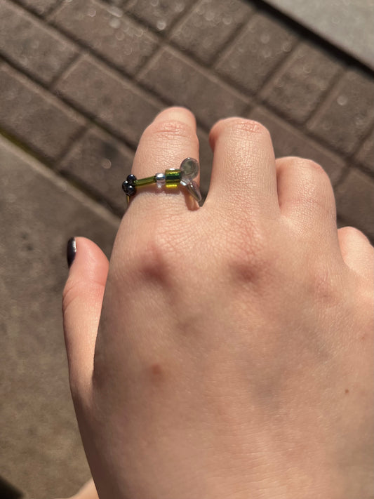 Oliver Blink Iris Czech Glass Beads RIng